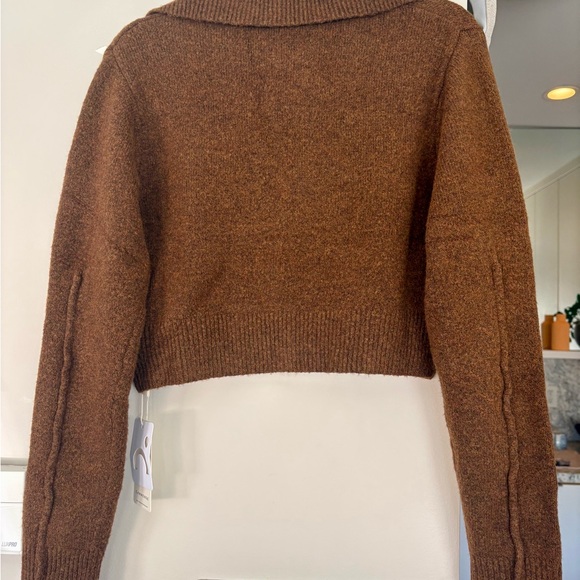 Brown Cropped Cartigan Sweater with Collar - Picture 4 of 8